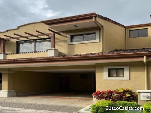 Alquiler Casa en Escazú