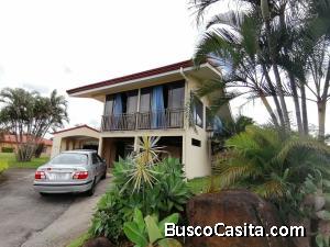 RAH OFC  #20-1931 casa en venta en Alajuela