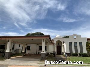 RAH OFC #20-1756 casa en venta en Alajuela 