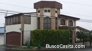 RAH OFC  #21-86 casa en venta en Moravia 