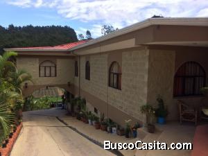 RAH OFC #20-1004. HERMOSISIMA CASA EN VENTA. CARTAGO