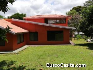 RAH OFC #21-283 casa en venta en Parrita 