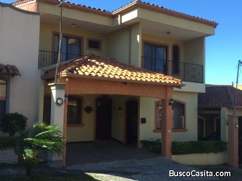 RAH OFC #21-395 casa en venta en San Francisco de Heredia