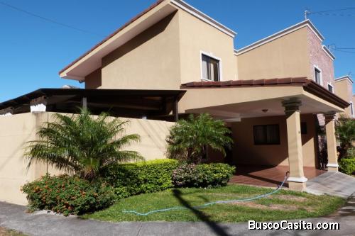 Casa en Venta en Santa Ana