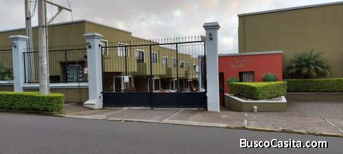 RAH OFC #21-404 casa en alquiler en Sabanilla