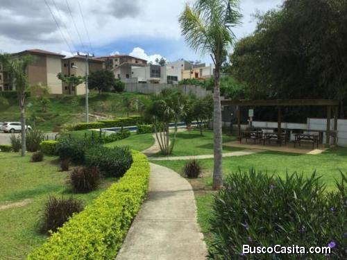 RAH OFC #21-396 apartamento en venta en Tres Rios