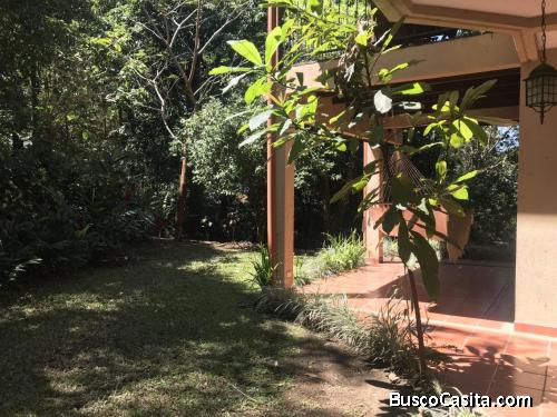 RAH OFC #20-369. CASA EN VENTA SAN JOSÉ MORA