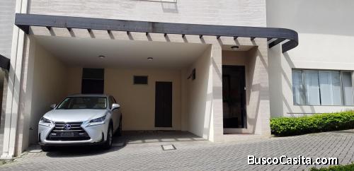 RAH OFC #21-377. ACOGEDORA CASA EN VENTA. CURRIDABAT