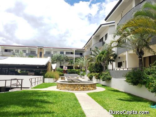 RAH OFC #21-372  ESPECTACULAR APARTAMENTO EN ALQUILER. SANTA ANA