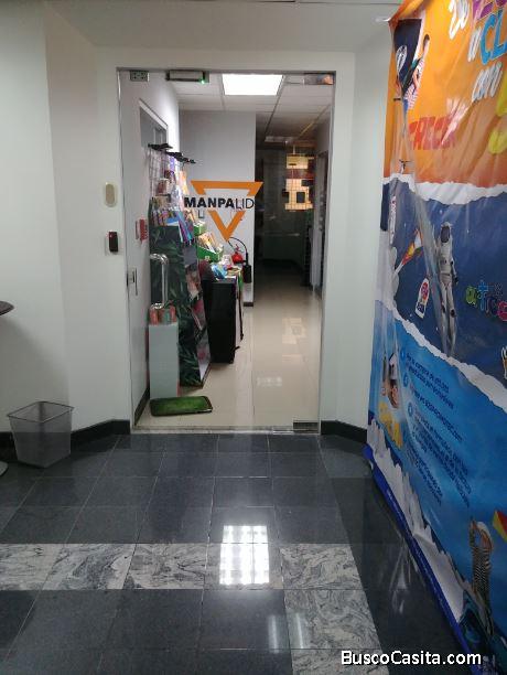 Alquiler de oficina en Guachipelín, Escazú