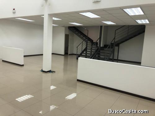 ALQUILER DE LOCAL COMERCIAL. San Miguel
