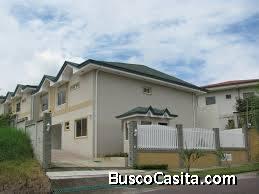 CASA EN VENTA. ESCAZÚ