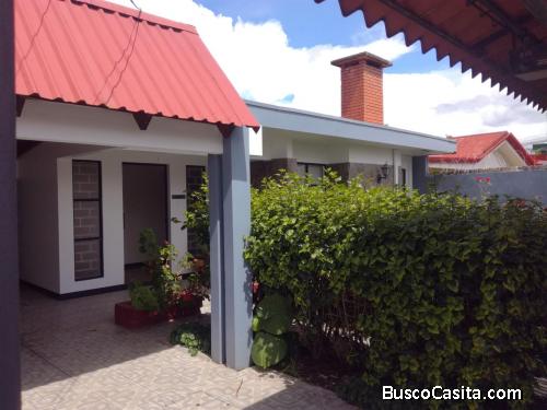 CASA EN VENTA. CARTAGO