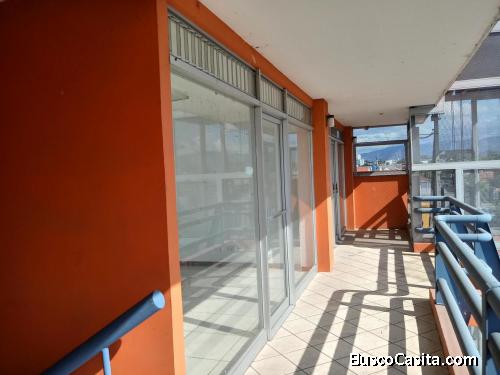 OFICINA EN ALQUILER. GUADALUPE