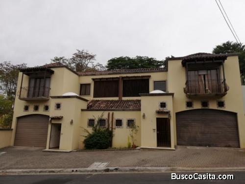Casa en Venta en Cartago