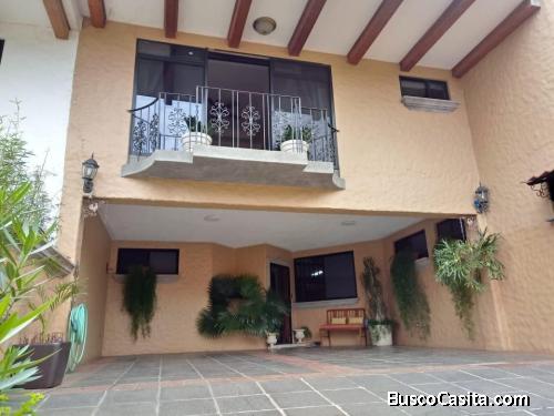 CASA EN VENTA. SAN RAFAEL. ESCAZÚ