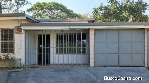 Gran Casa en Aserrí Centro