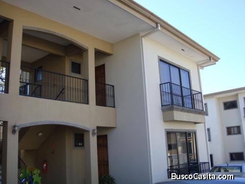 VENTA DE APARTAMENTO. HEREDIA Ciudad Cariari
