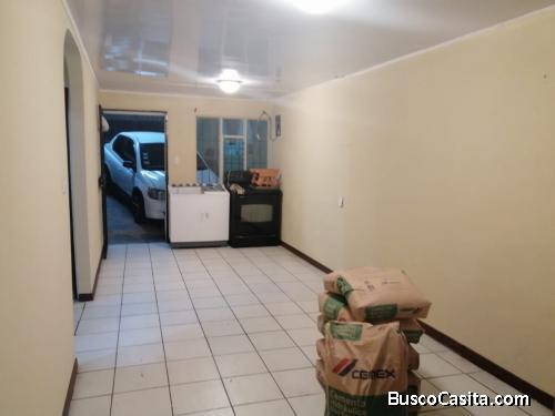 Vendo Casa Amplia y remodelada