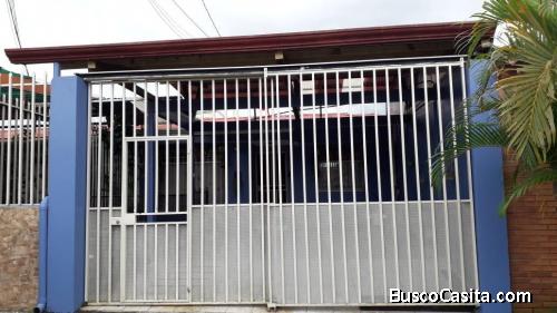 CASA EN VENTA. SAN JOSÉ MORAVIA