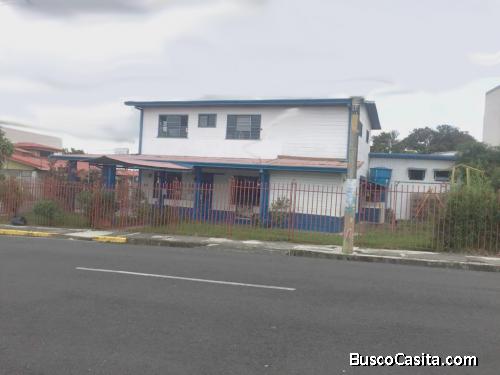 Venta terreno esquinero comercial SAN RAFAEL HEREDIA centro