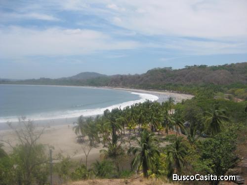 VENDO LOTE FRENTE AL MAR