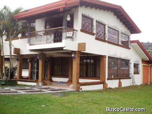 CASA enorme, LOS ANGELES, San Rafael Heredia.  