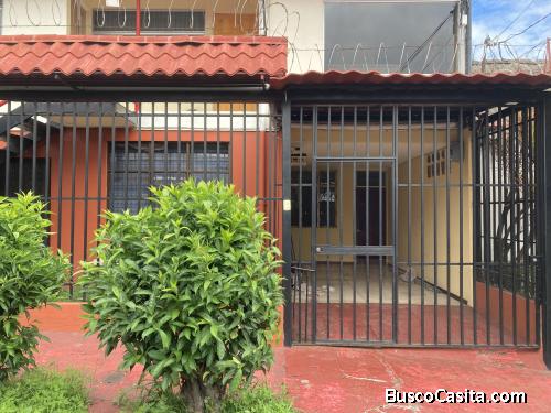 Apartamento de la embajada Americana 400 oeste y 400 sur
