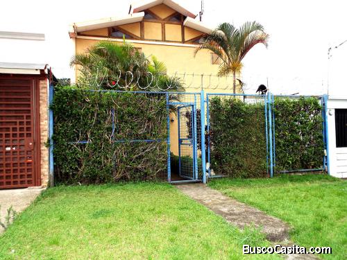 Vendo casa SANTIAGO DEL MONTE, La Unión. Tres Ríos, Cartago