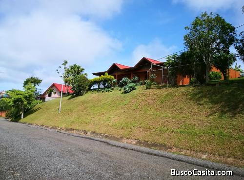 VENTA DE MAJESTUOSA CASA, RESIDENCIAL LOS TUCANES, SAN RAMON, ALAJUELA