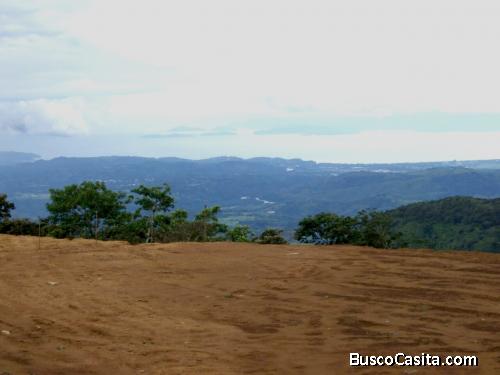 Se vende Lote Rural Listo para construir en Potrerillos Piedades Sur de San Ramón    Vista al Golfo 