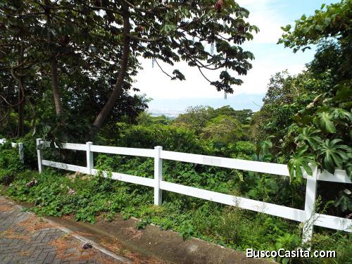 Se vende terreno SAN RAFAEL HEREDIA Con vista increíble.   A 2km del centro.