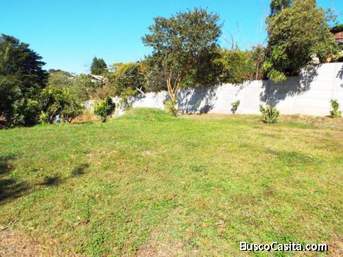 VENDO LOTE EN CONCEPCION, SAN RAFAEL, HEREDIA.          Calle Palenque.  Con vista a San José.