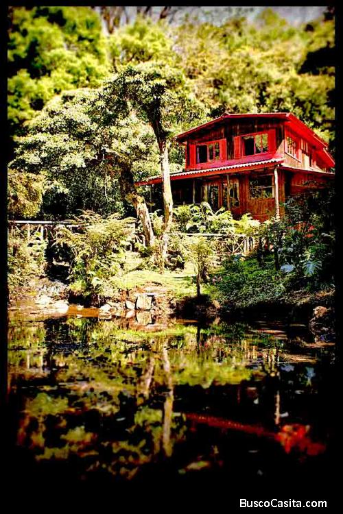 FINCA SAN RAFAEL, HEREDIA, esplendorosa propiedad, única en su género. Con una magia de encanto. 