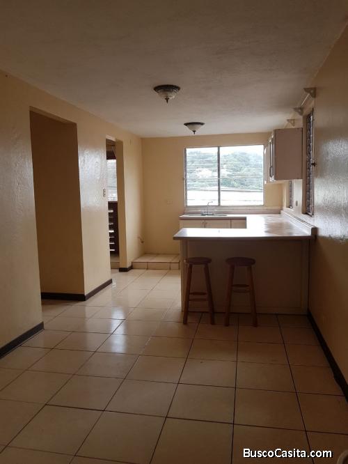 Vendo apartamento en condominio Curridabat