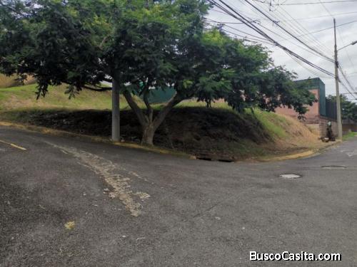 LOTE DENTRO DE UN RESIDENCIAL