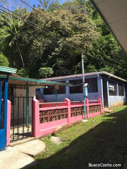 En venta casa y 4 apartamentos 