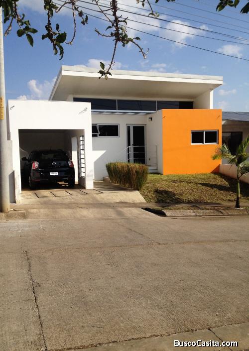 Hermosa casa en Venta