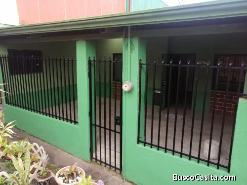 Casa en Venta en San Pablo de Heredia, A BUEN PRECIO