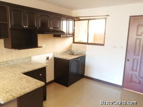 Apartamento en venta MLS #21-1240 FG