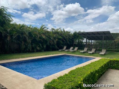 Apartamento en venta MLS #21-1833 FG