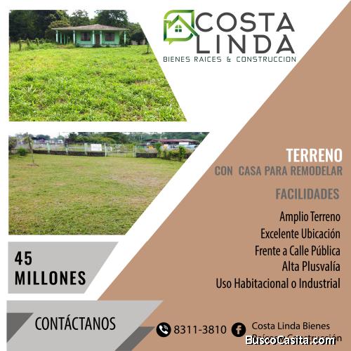 Amplio terreno con casa