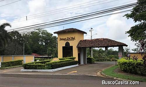 SE VENDE TERRENO EN CONDOMINIO RESIDENCIAL BOSQUES DEL TECAL