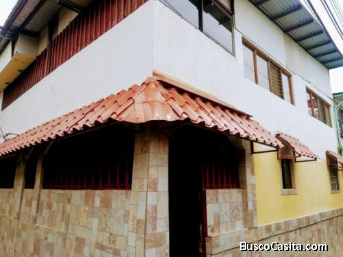Casa amplia a la venta A.L. 21-2436