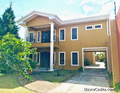 SE VENDE CASA HERMOSA, SANTO DOMINGO DE HEREDIA. Yurusti.