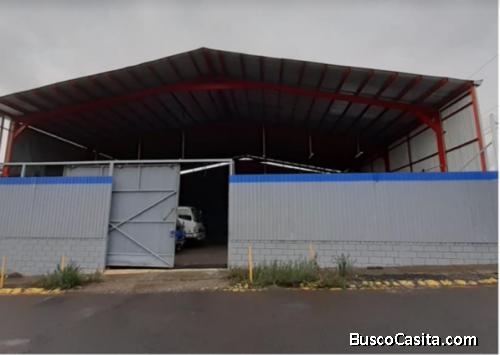 Bodegas Industrial en La Uruca.  Área: 500 m2