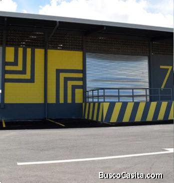 Bodegas en Condominio Industrial en La Uruca 