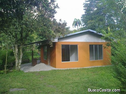 Se vende casa en Quebradas de Pérez Zeledón
