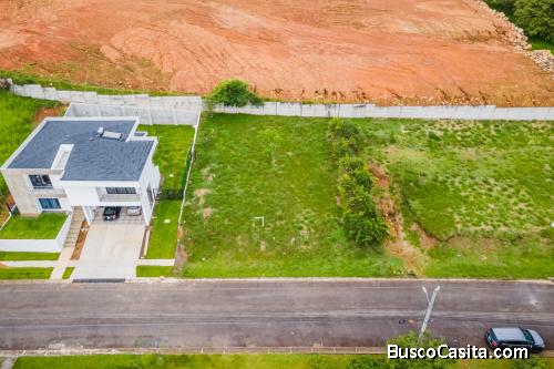 PRECIO REBAJADO - Venta de Lote - Condominio Lomas de Hidalgo, La Garita, Alajuela
