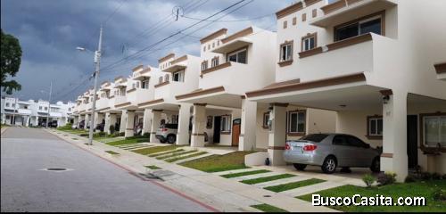 Vendo casa en condominio El Trapiche